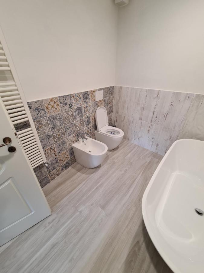 הוילה בורגו א מוצאנו Agriturismo Il Castello מראה חיצוני תמונה